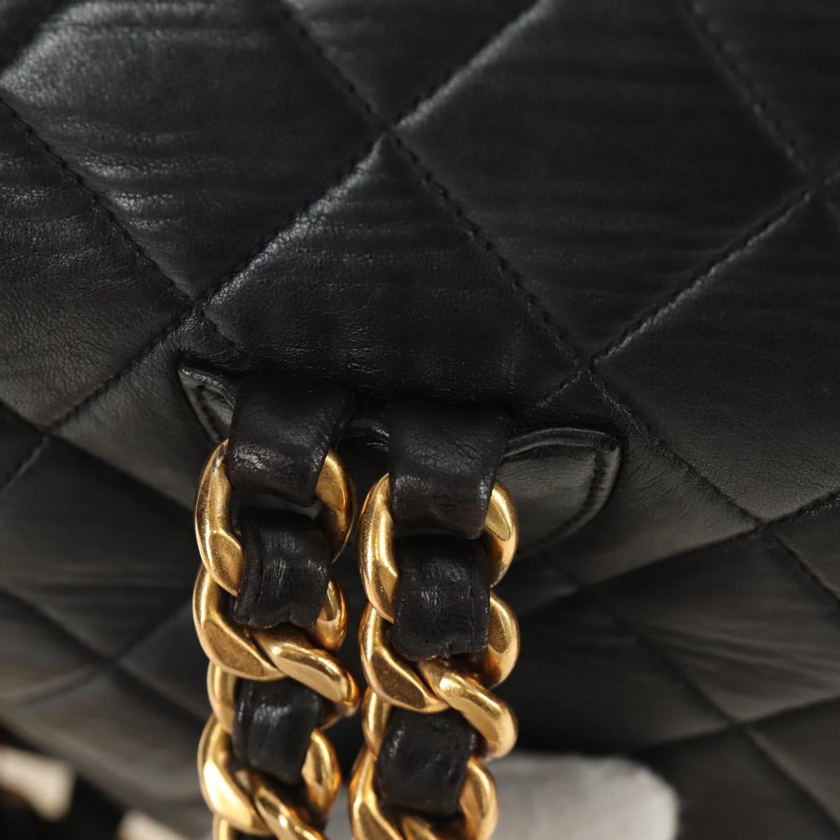 CHANEL Matelasse Chain Backpack Lamb Skin Gold Black CC Auth 189831SV