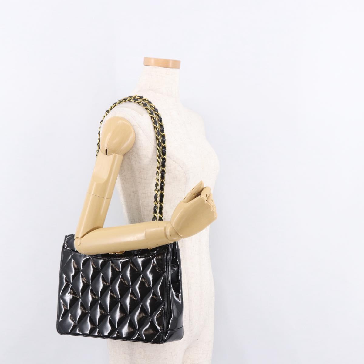 CHANEL Matelasse Chain Tote Bag Patent leather Black Gold CC Auth 189891A