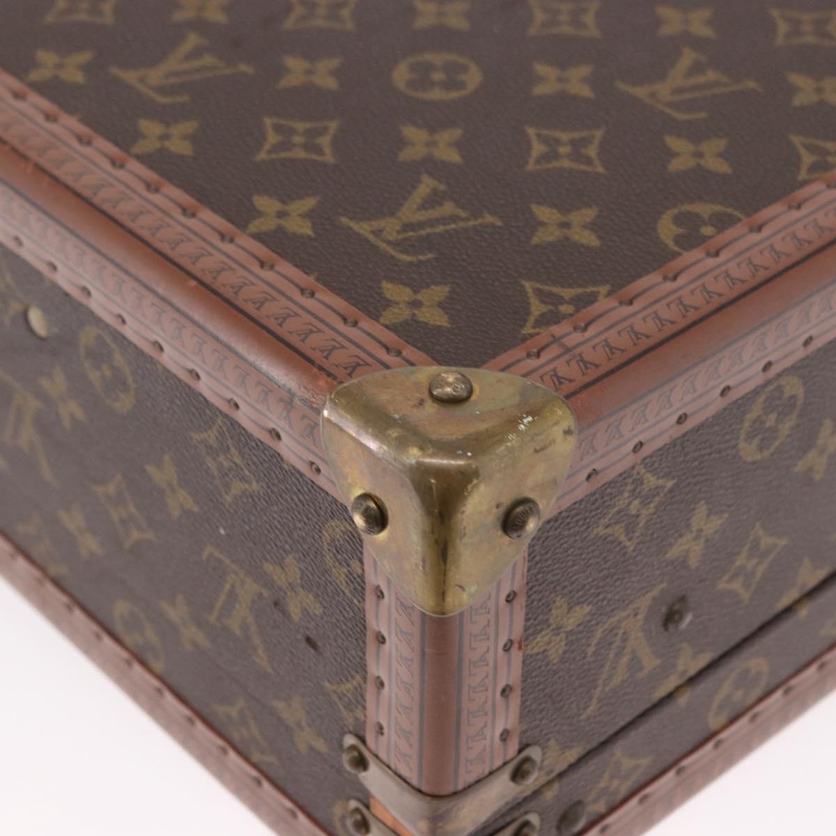 LOUIS VUITTON Monogram Cotoville 45 Clutch Bag M21423 LV Auth 189910A