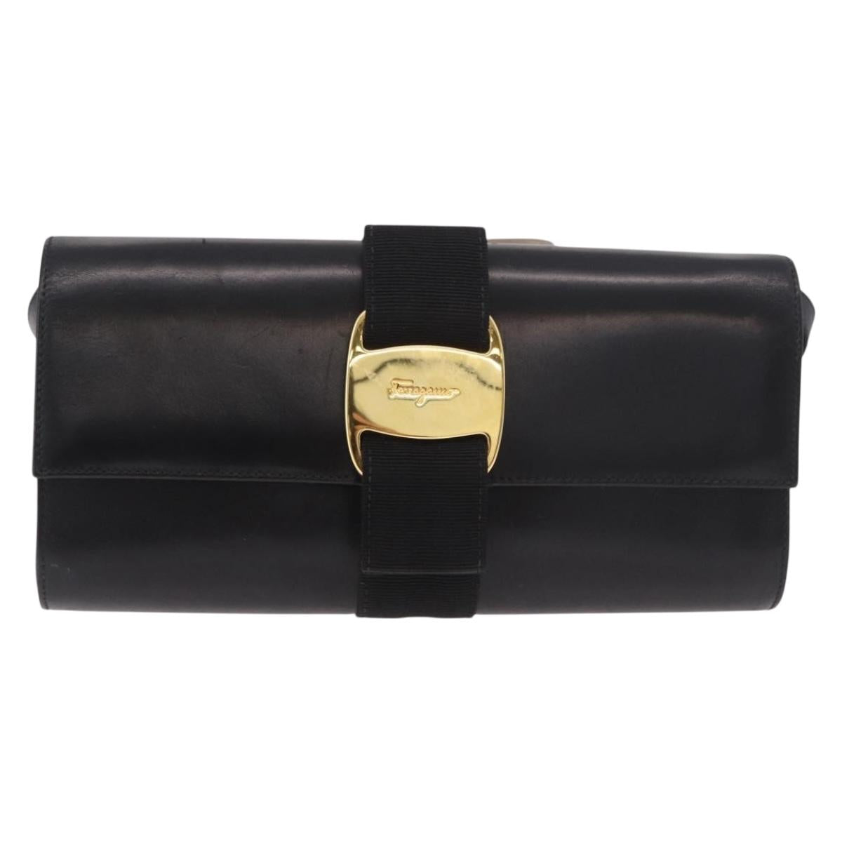 Salvatore Ferragamo Vala Shoulder Bag Leather Black Gold Auth 189974A