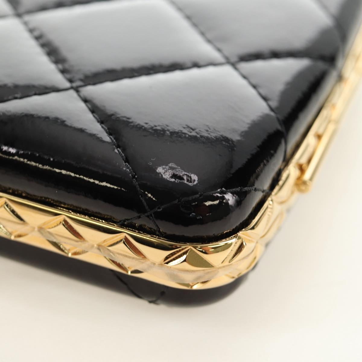 CHANEL Matelasse Chain Shoulder Pouch Patent leather Black CC Auth 190043SAM