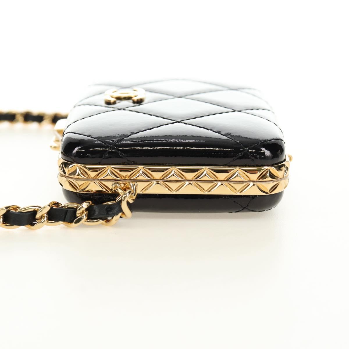 CHANEL Matelasse Chain Shoulder Pouch Patent leather Black CC Auth 190043SAM