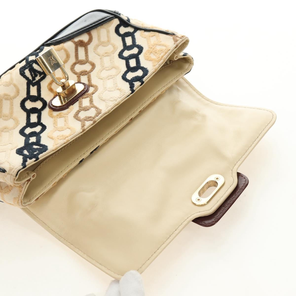 LOUIS VUITTON Monogram Charm Pochette Lover Bag Ivory M95194 LV Auth 190047SAV