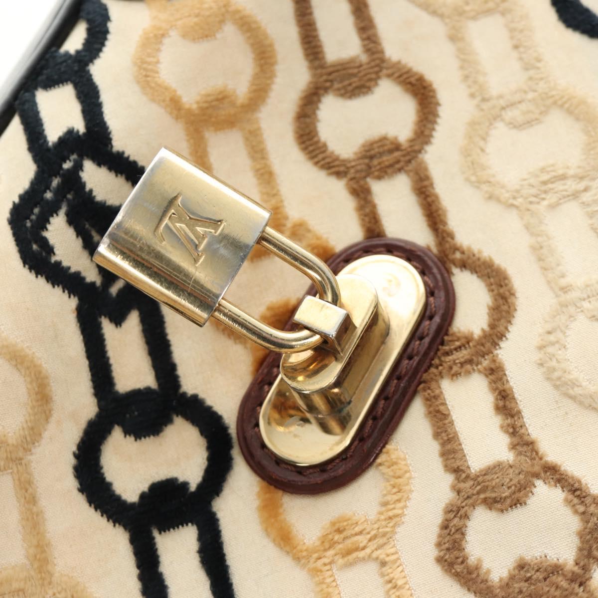 LOUIS VUITTON Monogram Charm Pochette Lover Bag Ivory M95194 LV Auth 190047SAV