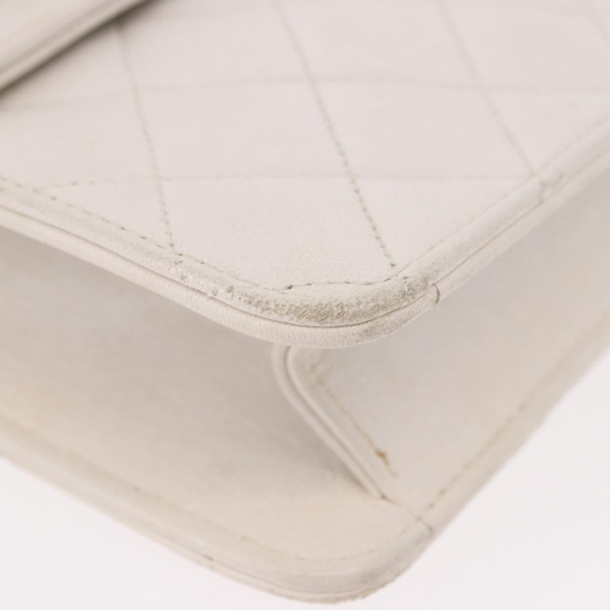 CHANEL Double Turn Lock Matelasse Chain Bag Lamb Skin White CC Auth 190079SAV
