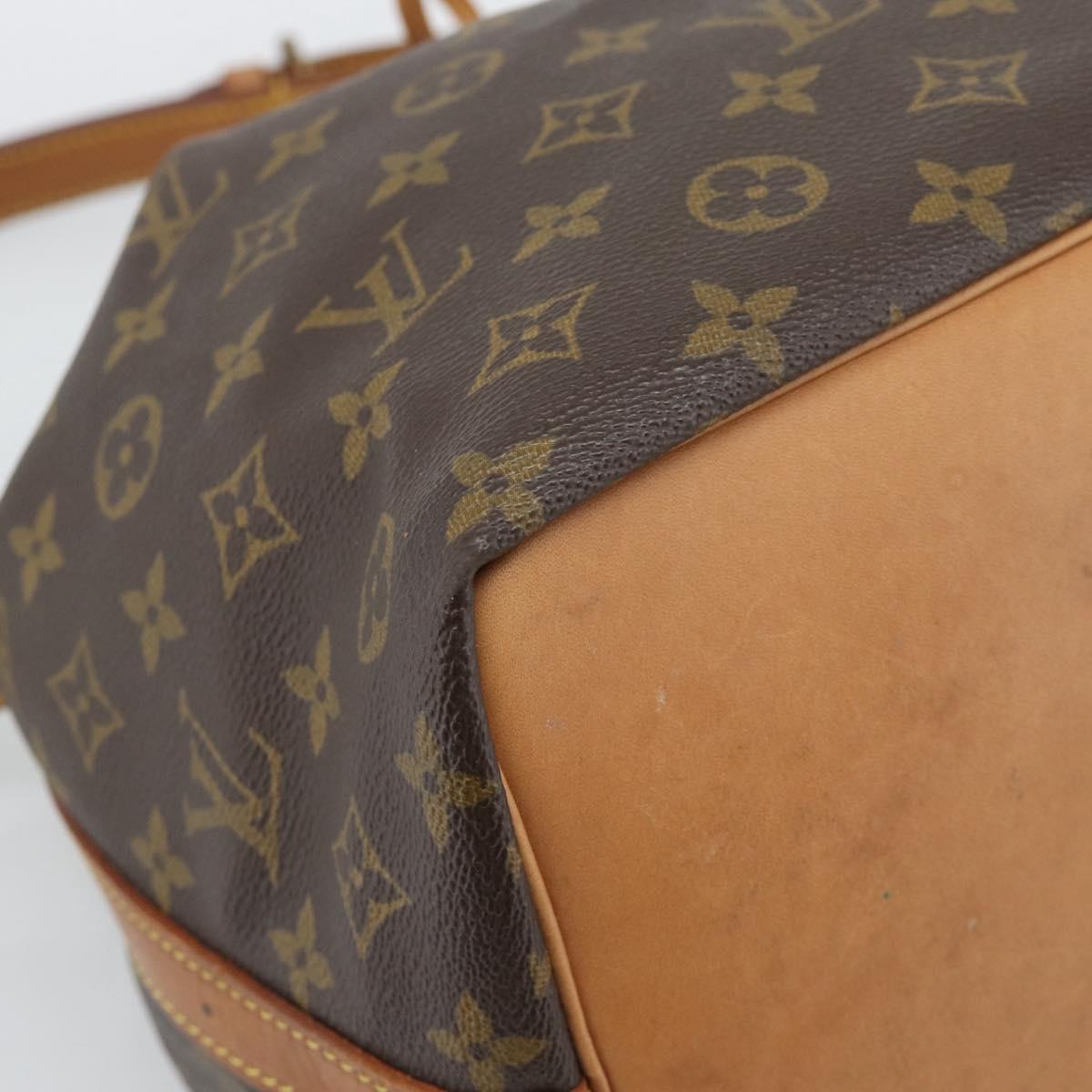 LOUIS VUITTON Monogram Petit Noe Shoulder Bag M42226 LV Auth 190167A