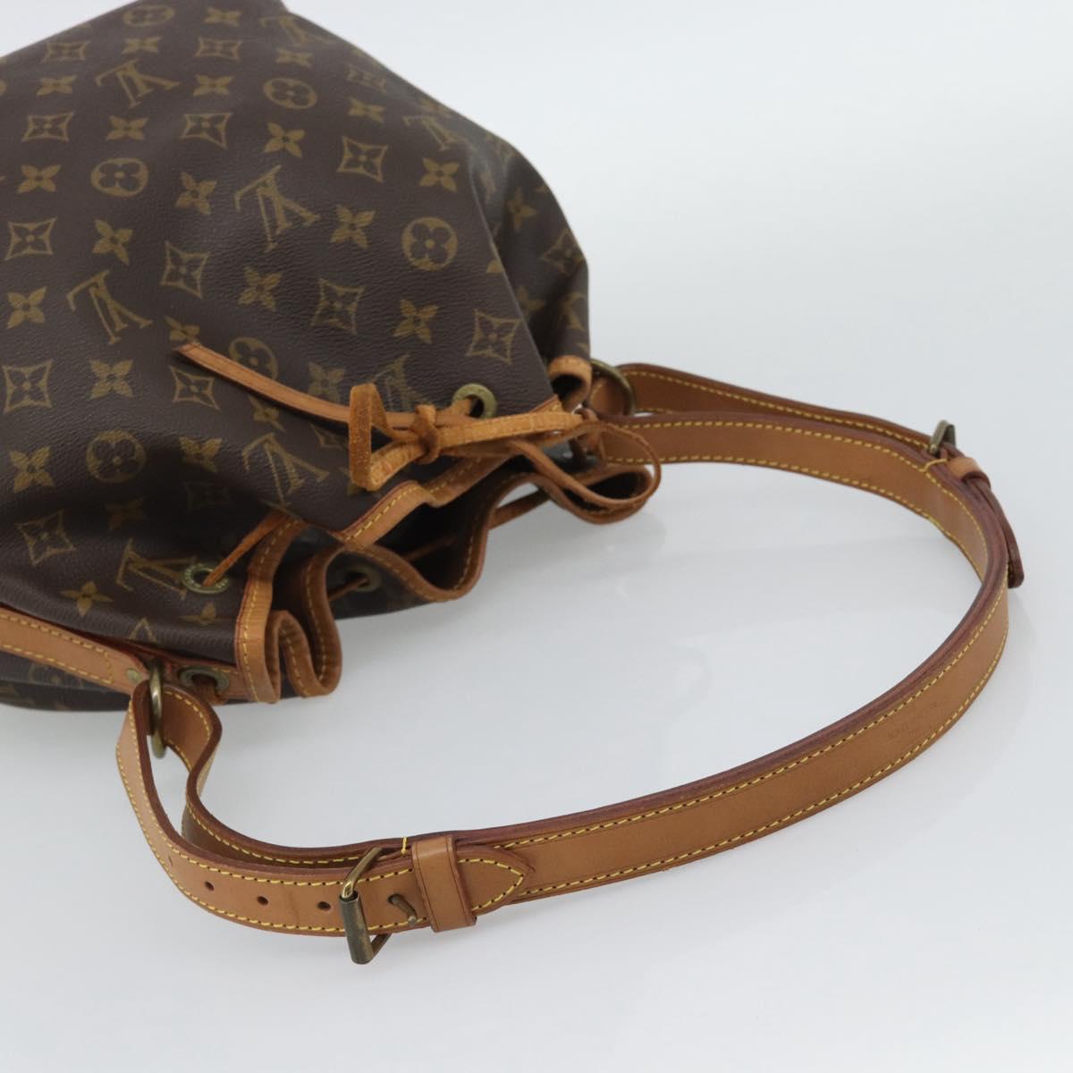 LOUIS VUITTON Monogram Petit Noe Shoulder Bag M42226 LV Auth 190167A