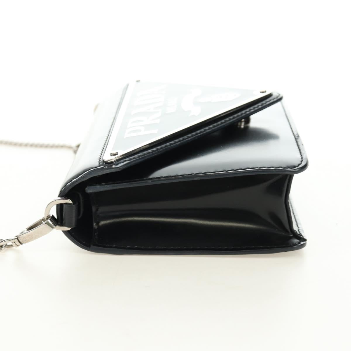 PRADA Chain Shoulder Bag Patent Leather Black Silver Auth 190226SAM
