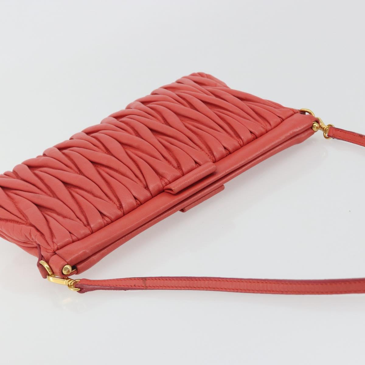 Miu Miu Matelasse Shoulder Bag Leather Red Gold Auth 190348A