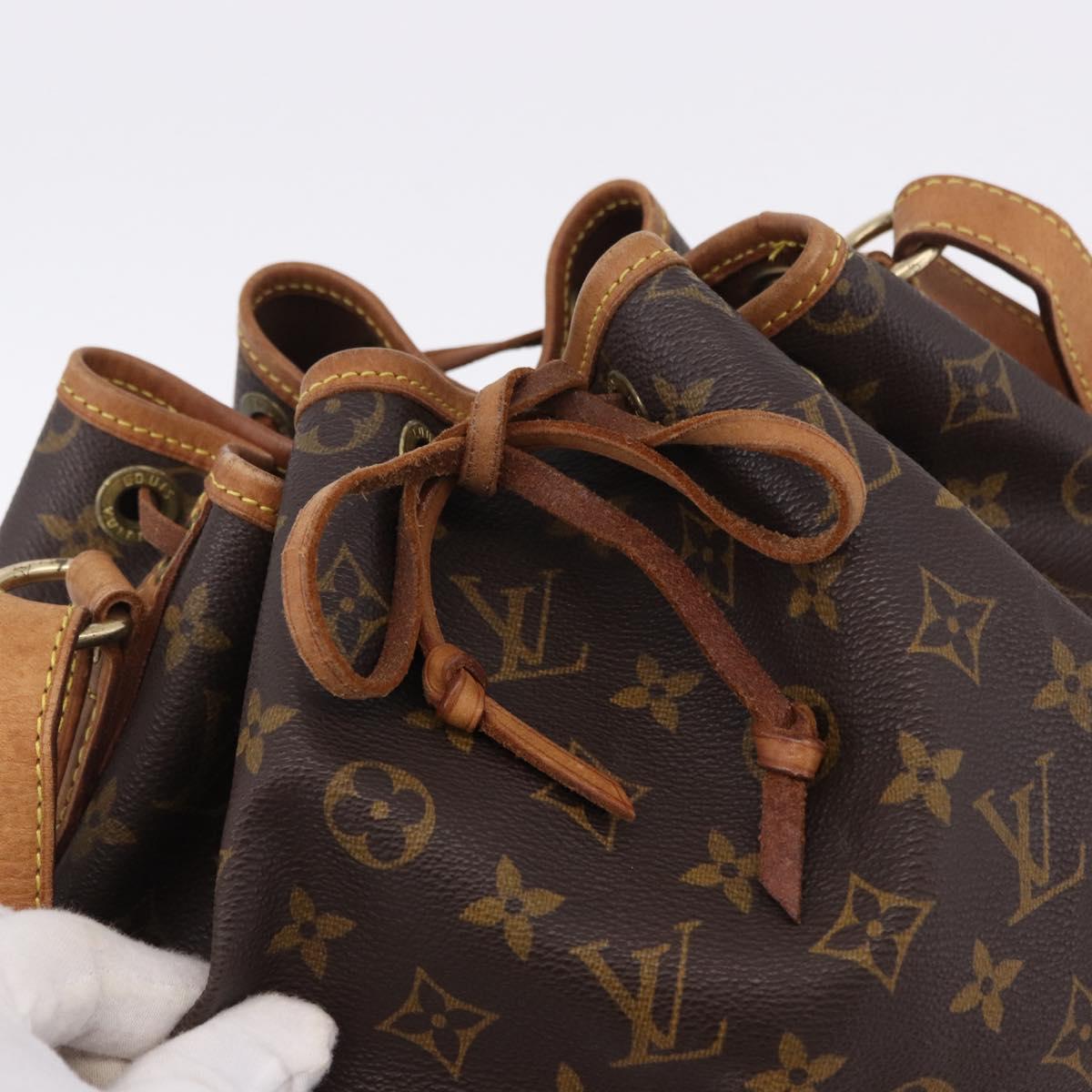 LOUIS VUITTON Monogram Noe Shoulder Bag M42224 LV Auth 190352A