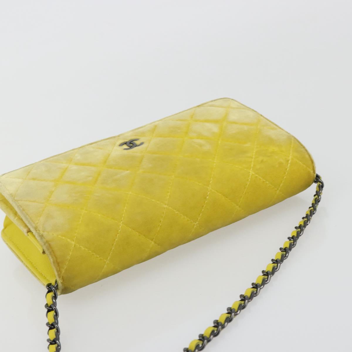 CHANEL Matelasse Chain Shoulder Bag Velor Yellow Silver CC Auth 190362A