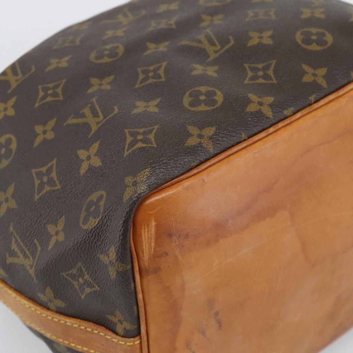 LOUIS VUITTON Monogram Petit Noe Shoulder Bag M42226 LV Auth 190397