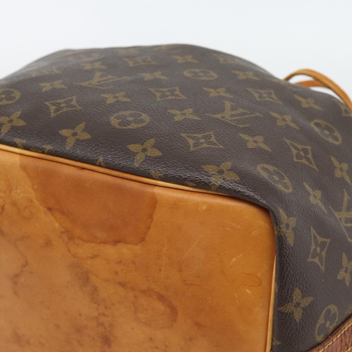 LOUIS VUITTON Monogram Petit Noe Shoulder Bag M42226 LV Auth 190432