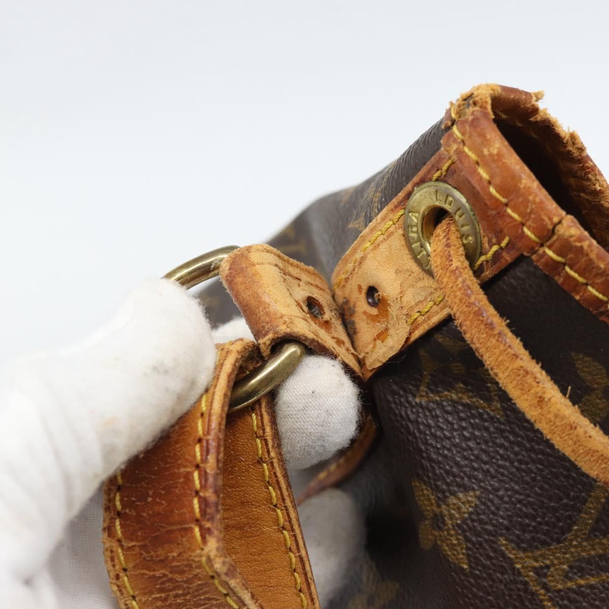LOUIS VUITTON Monogram Petit Noe Shoulder Bag M42226 LV Auth 190432
