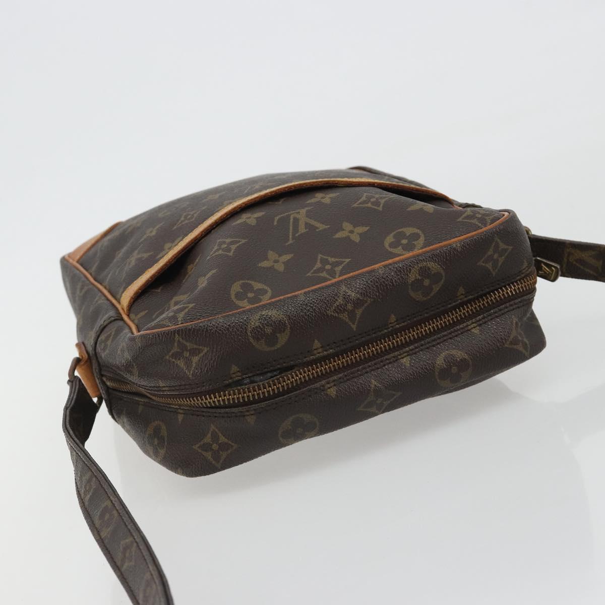 LOUIS VUITTON Monogram Danube GM Shoulder Bag M45262 LV Auth 190457