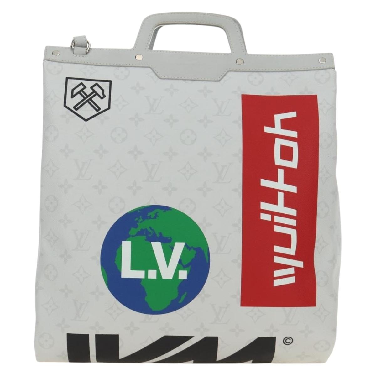 LOUIS VUITTON Monogram White Flat Vertical 2way Multicolor M44627 Auth 190470M
