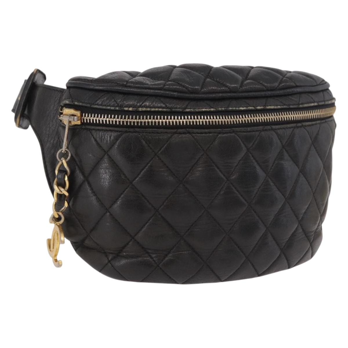 CHANEL Matelasse Body Bag Lamb Skin Black Gold CC Auth 190512