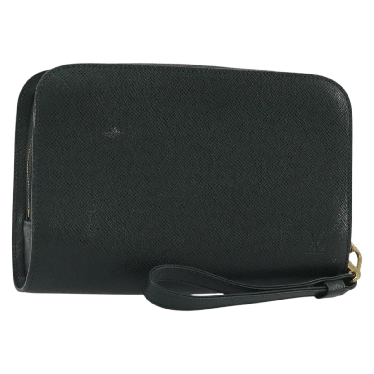 LOUIS VUITTON Taiga Baikal Clutch Bag Epicea M30184 LV Auth 190518