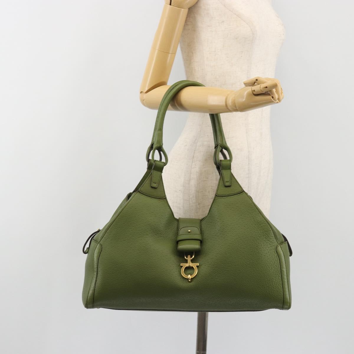 Salvatore Ferragamo Gancini Tote Bag Leather Green Gold Auth 190603A
