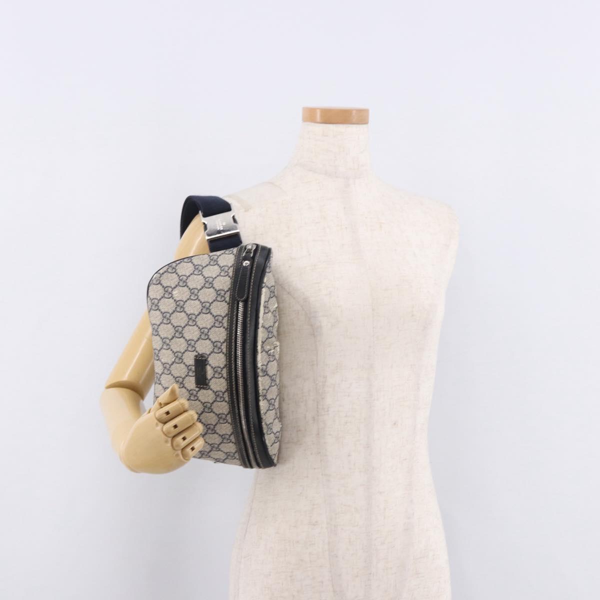GUCCI GG Supreme Waist Bag PVC Navy Silver 233269 Auth 190610