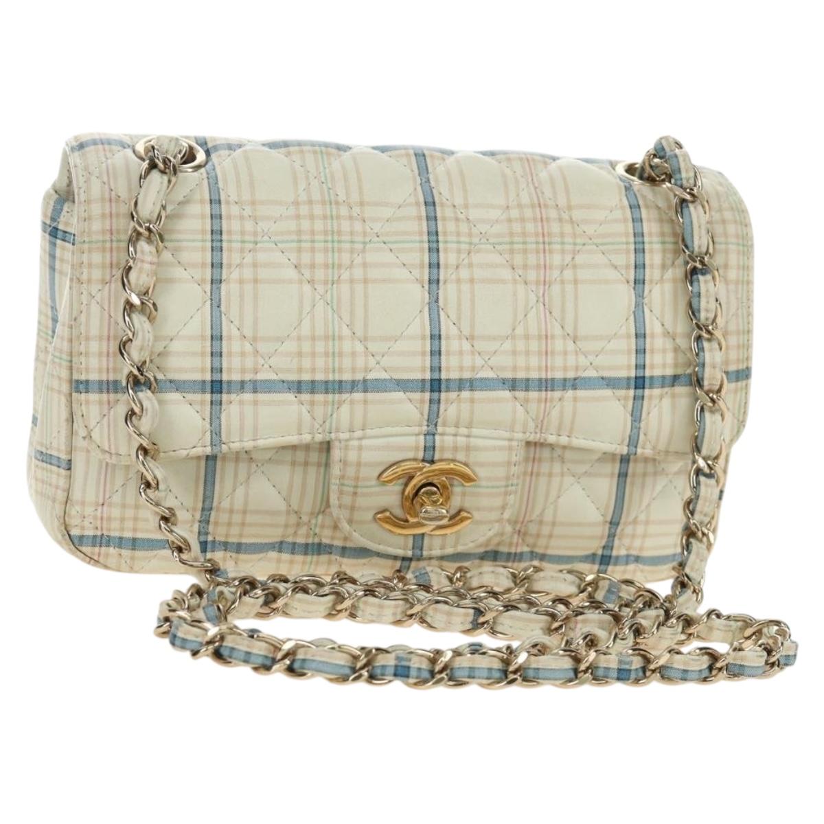 CHANEL Matelasse 20 Chain Shoulder Bag Leather White Gold CC Auth 190689SAM