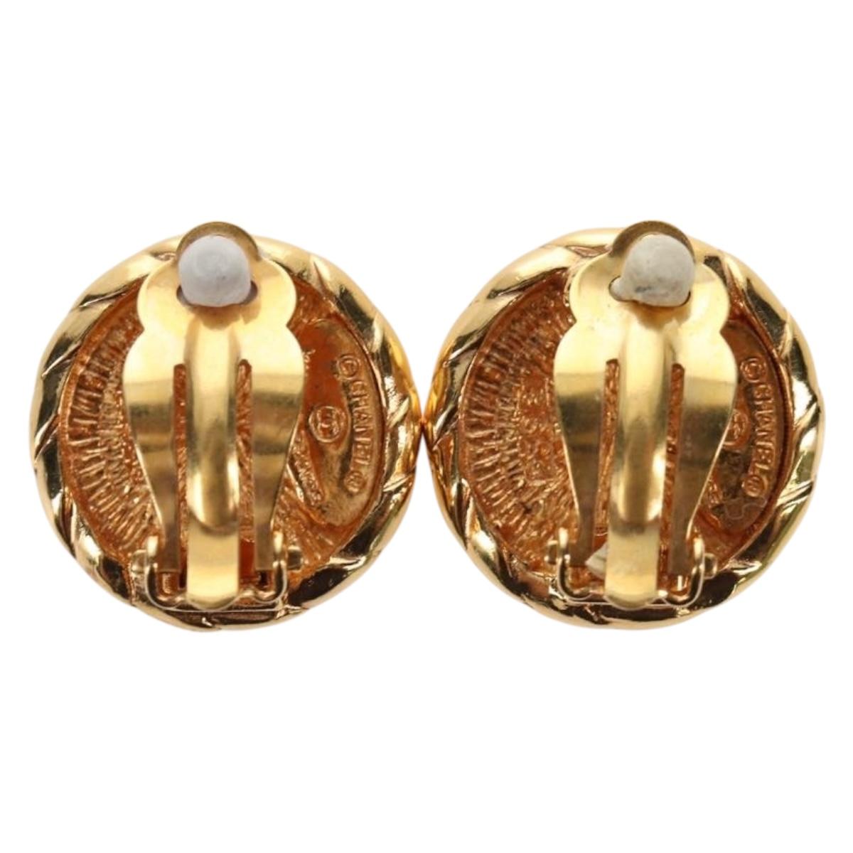 CHANEL COCO Mark Earring Metal Gold Tone CC Auth 190722M
