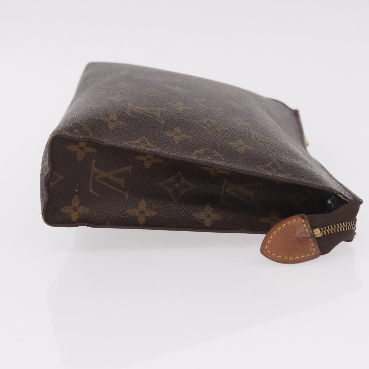LOUIS VUITTON Monogram Poche Toilette 26 Pouch M47542 LV Auth 190761