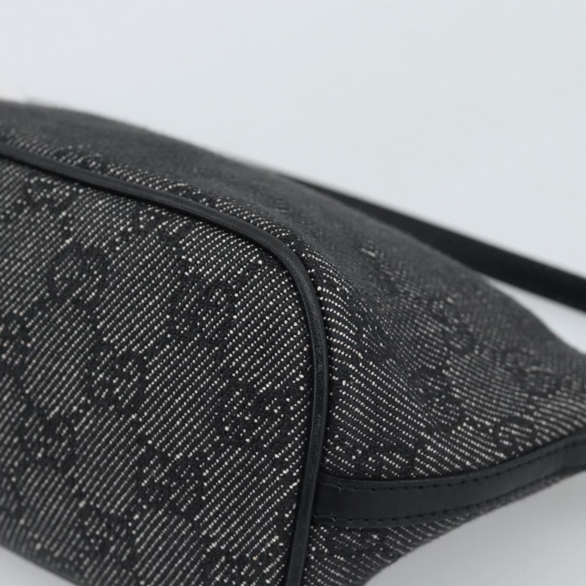 GUCCI GG Canvas Accessory Pouch Black Silver Auth 190780A