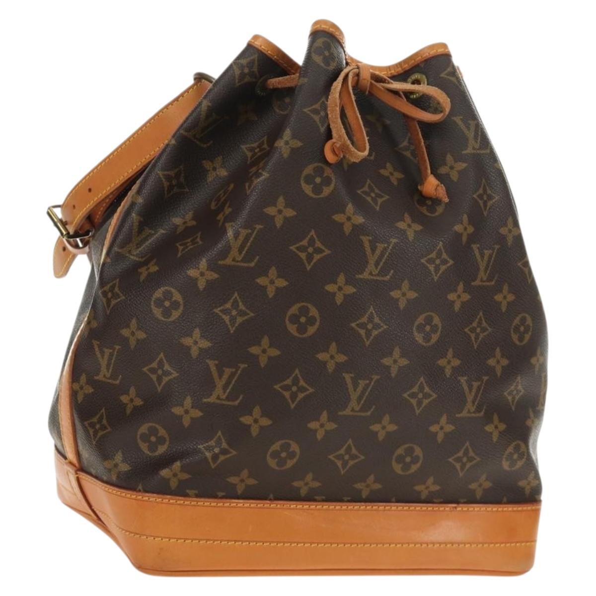 LOUIS VUITTON Monogram Petit Noe Shoulder Bag M42226 LV Auth 190845SAV