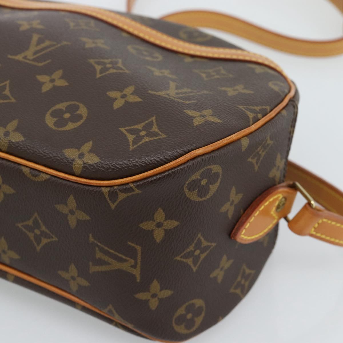 LOUIS VUITTON Monogram Blois Shoulder Bag M51221 LV Auth 190896