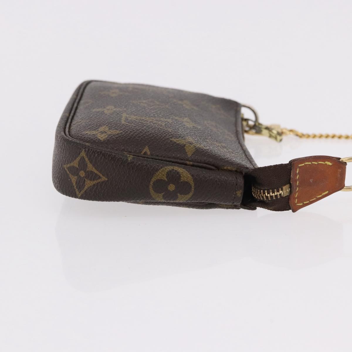 LOUIS VUITTON Monogram Mini Pochette Accessoires Pouch N41667 LV Auth 190940A