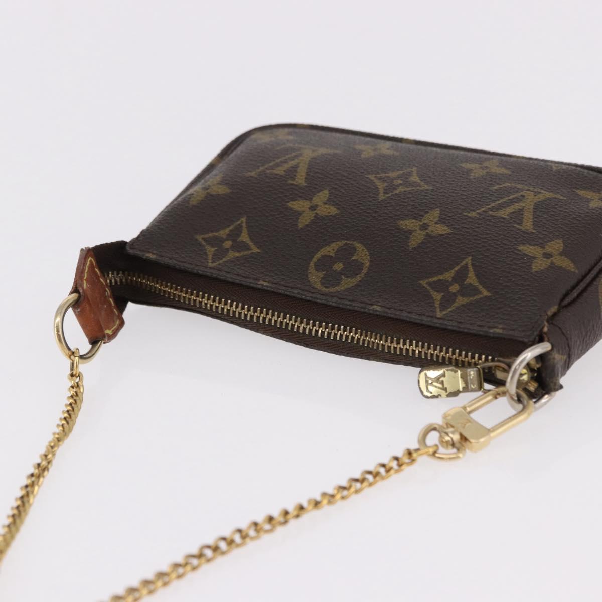 LOUIS VUITTON Monogram Mini Pochette Accessoires Pouch N41667 LV Auth 190940A