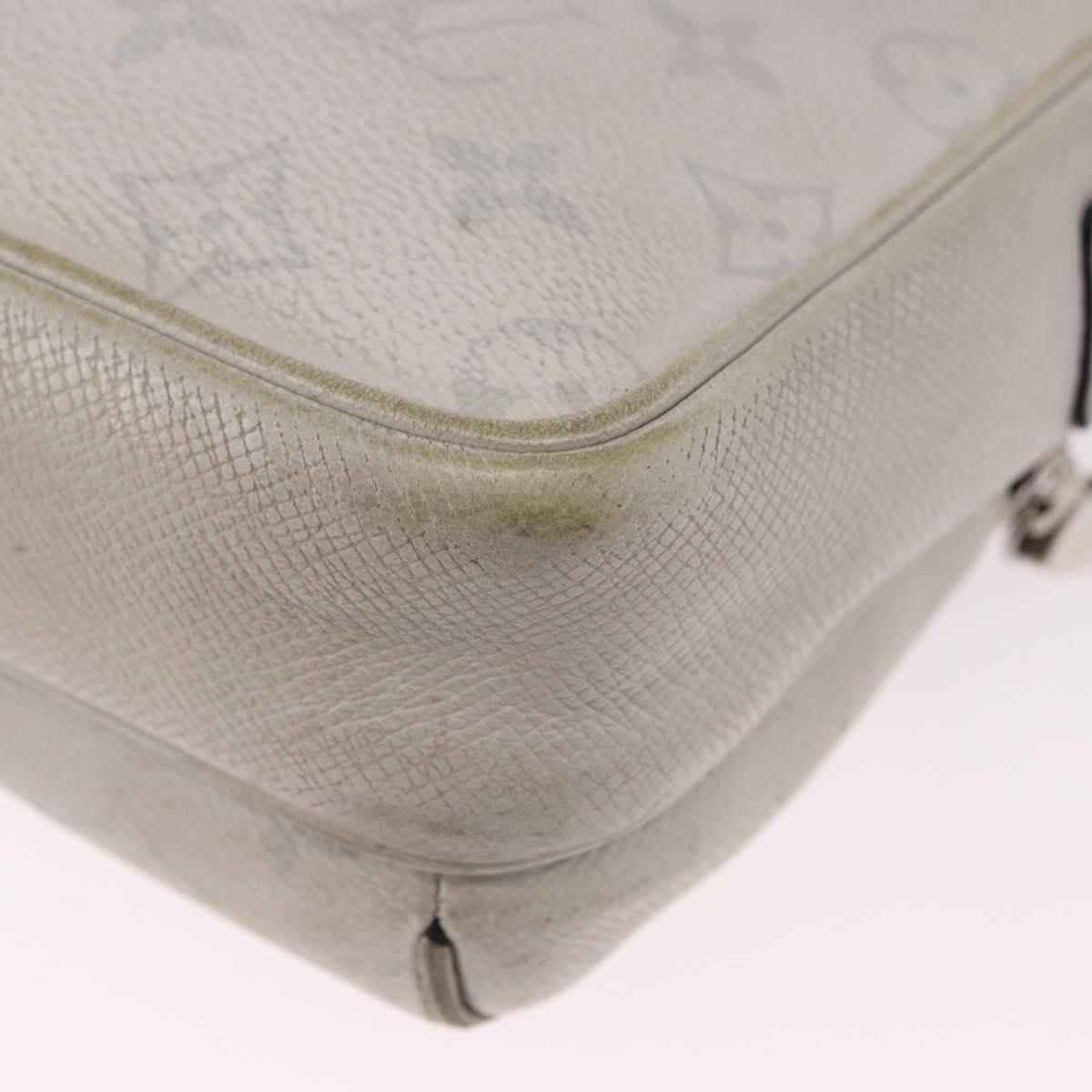 LOUIS VUITTON Tiger Lama Monogram Alpha Messenger Bag White M31069 Auth 190942