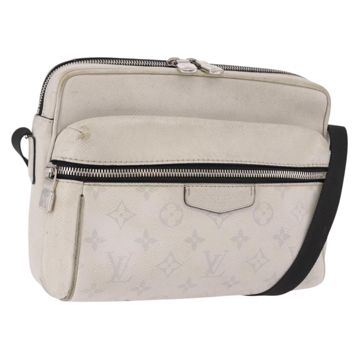 LOUIS VUITTON Tiger Lama Monogram Alpha Messenger Bag White M31069 Auth 190942
