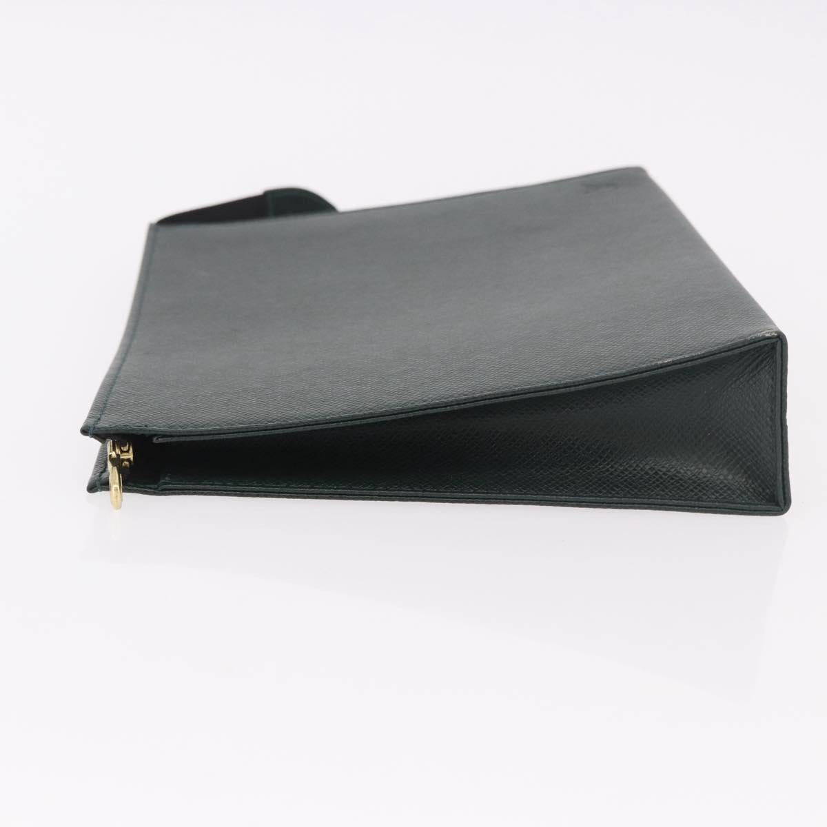 LOUIS VUITTON Taiga Poche Toilette 26 Pouch Epicea LV Auth 190991