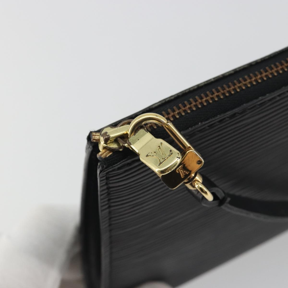 LOUIS VUITTON Epi Pochette Accessoires Pouch Black M52982 LV Auth 191014A