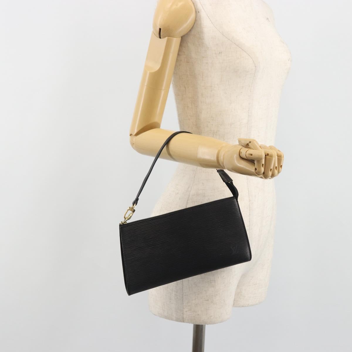 LOUIS VUITTON Epi Pochette Accessoires Pouch Black M52982 LV Auth 191014A