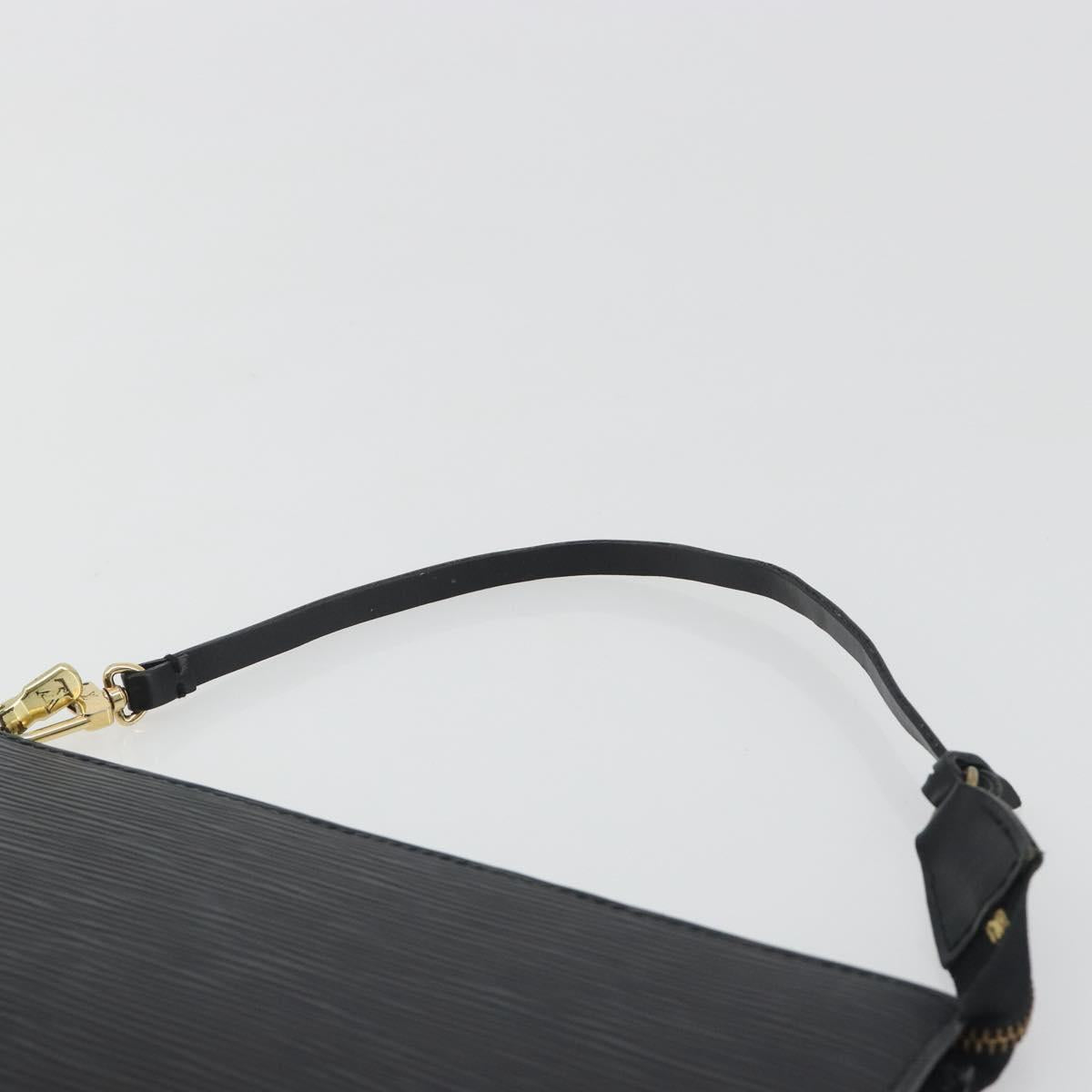 LOUIS VUITTON Epi Pochette Accessoires Pouch Black M52982 LV Auth 191014A
