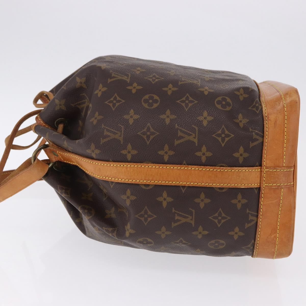 LOUIS VUITTON Monogram Noe Shoulder Bag M42224 LV Auth 191074A