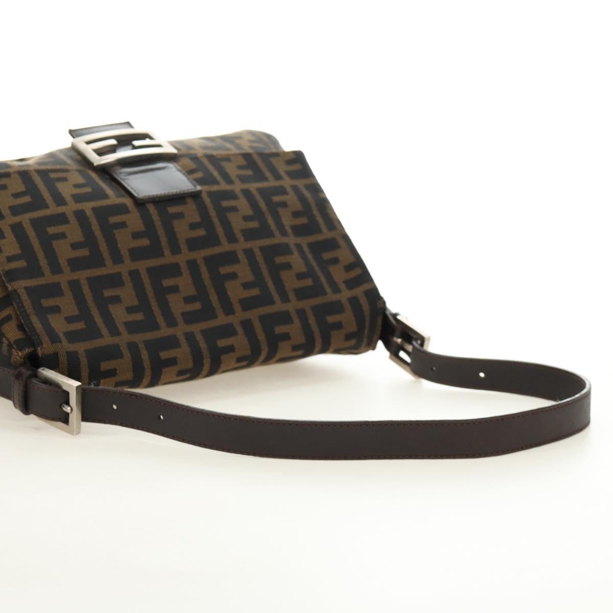 FENDI Zucca Canvas Mamma Baguette Shoulder Bag Black Brown Auth 191291SAV