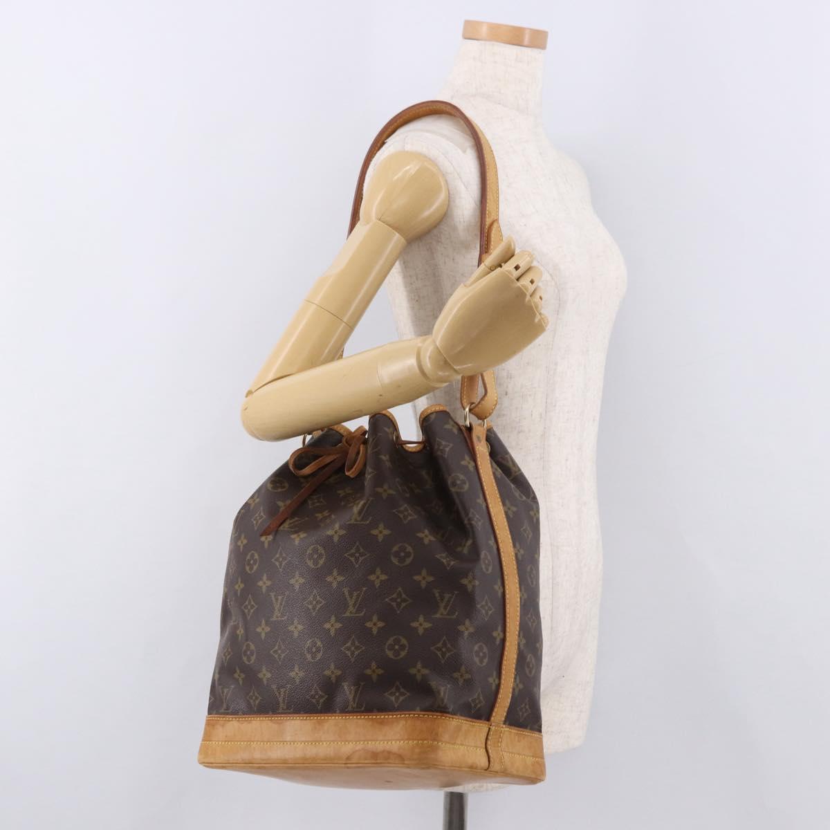 LOUIS VUITTON Monogram Noe Shoulder Bag M42224 LV Auth 191348