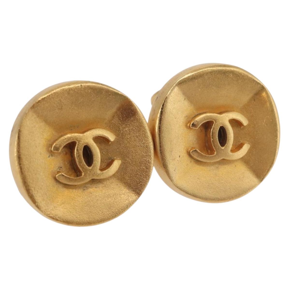 CHANEL COCO Mark Earring Metal Gold Tone CC Auth 191417