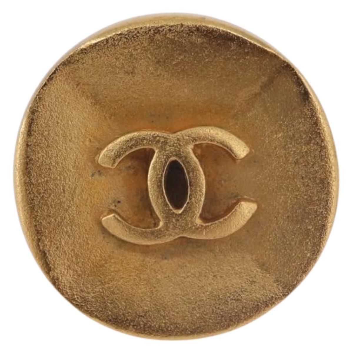 CHANEL COCO Mark Earring Metal Gold Tone CC Auth 191417