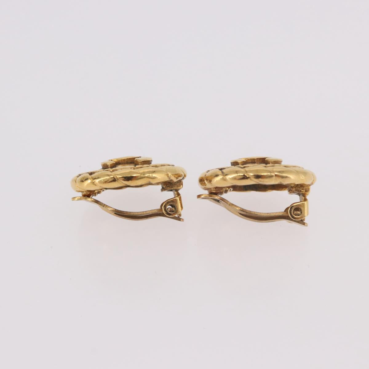 CHANEL COCO Mark Earring Metal Gold Tone CC Auth 191418V