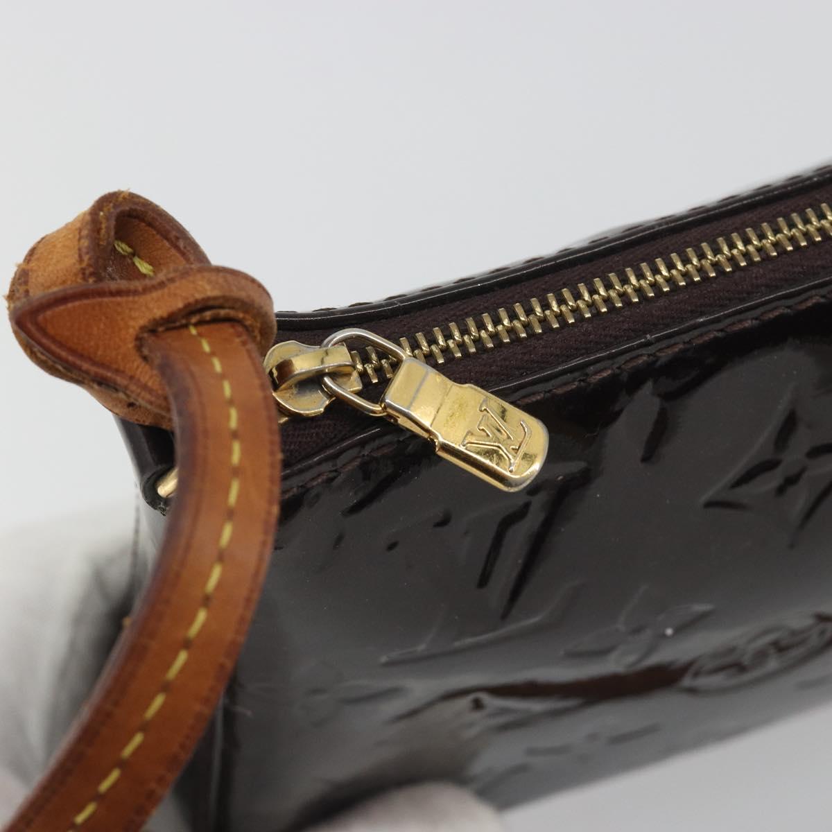 LOUIS VUITTON Monogram Vernis Pochette Pouch Amarante M91576 LV Auth 191524