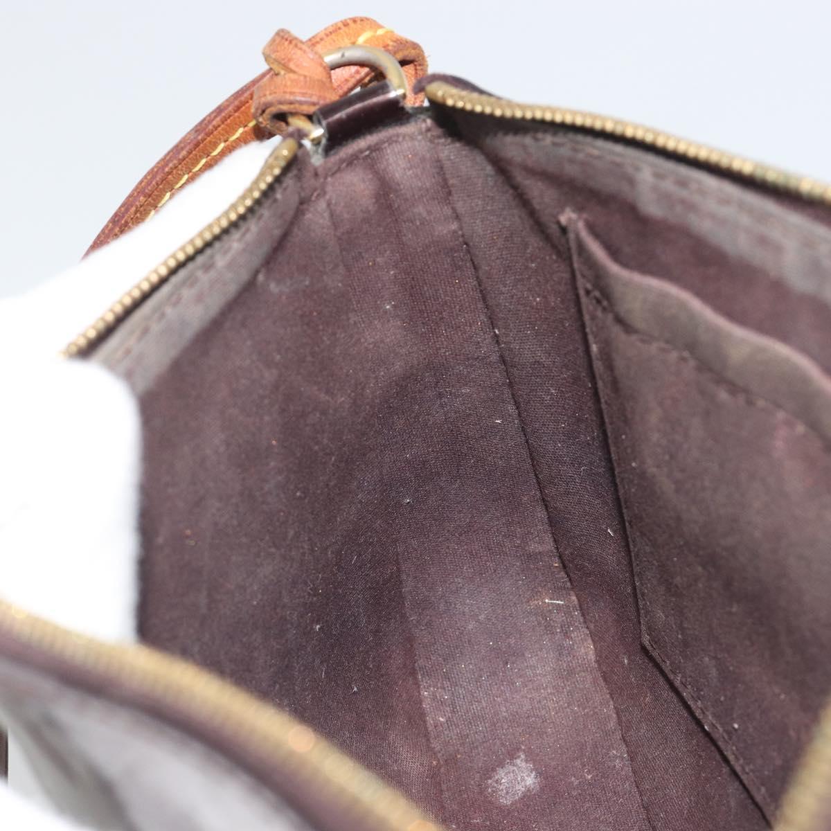 LOUIS VUITTON Monogram Vernis Pochette Pouch Amarante M91576 LV Auth 191524