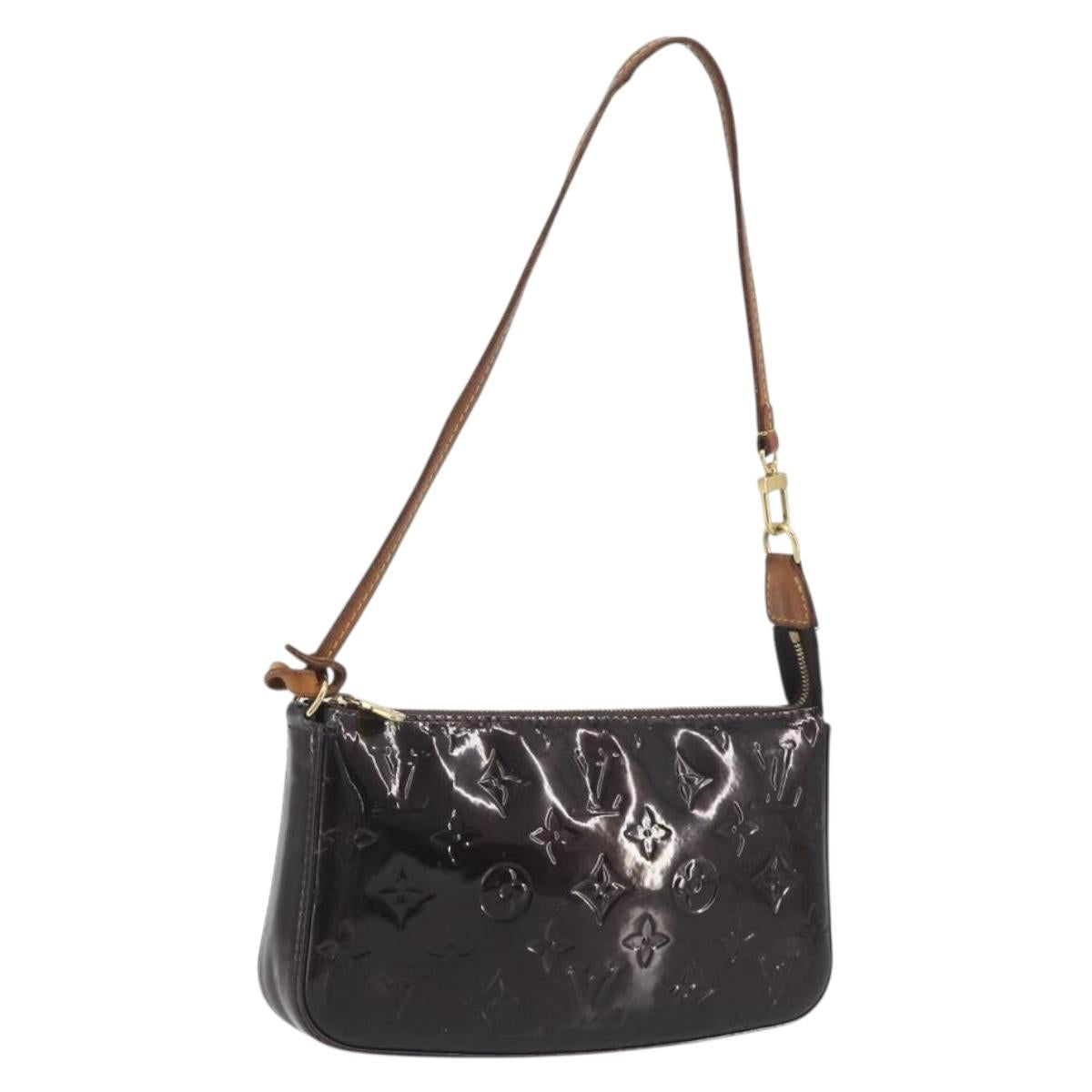 LOUIS VUITTON Monogram Vernis Pochette Pouch Amarante M91576 LV Auth 191524