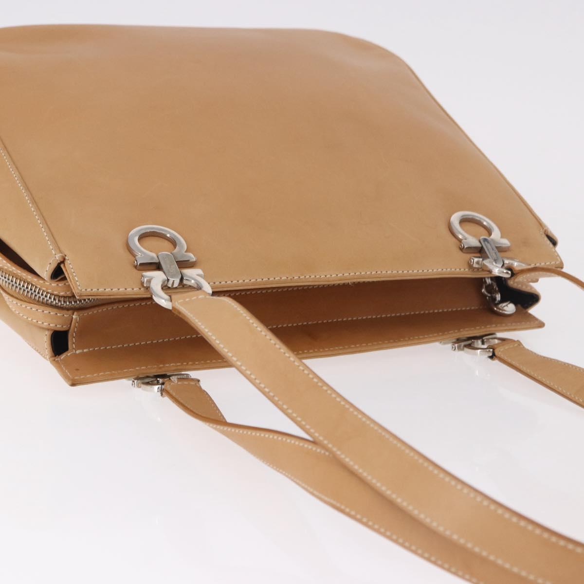 Salvatore Ferragamo Gancini Tote Bag Leather Beige Silver Auth 191526