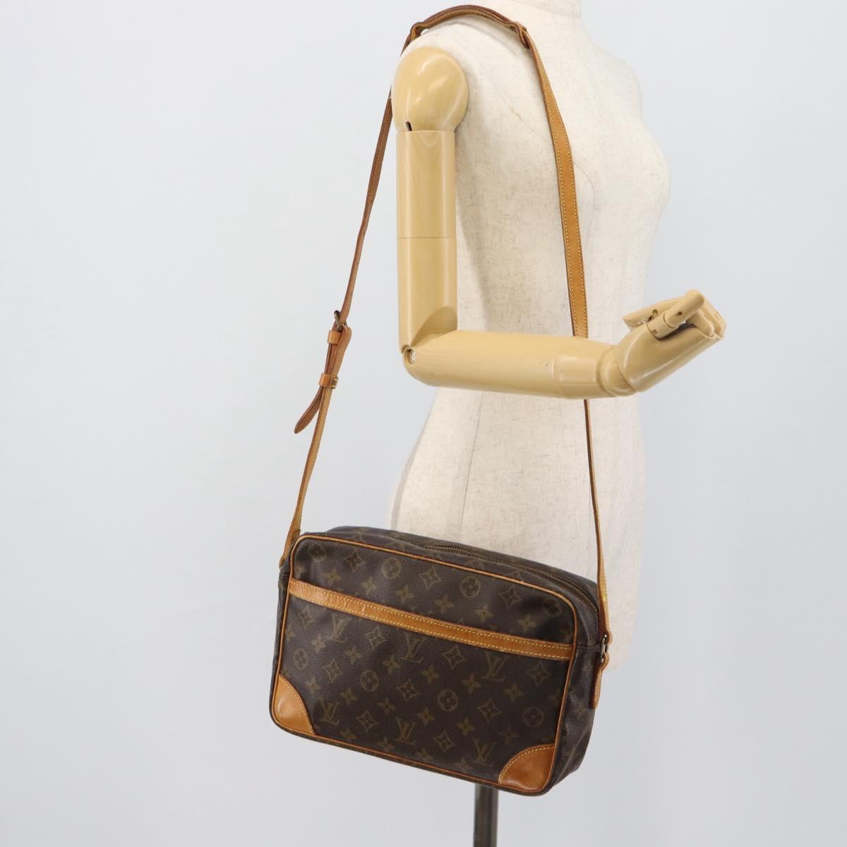 LOUIS VUITTON Monogram Trocadero 30 Shoulder Bag M51272 LV Auth 191591