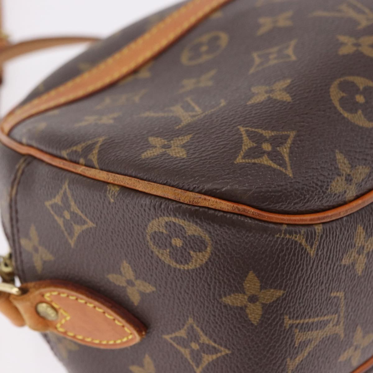 LOUIS VUITTON Monogram Blois Shoulder Bag M51221 LV Auth 191744